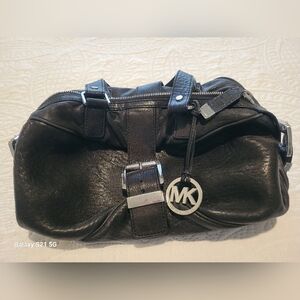 Michael Kors Pebbled- Black